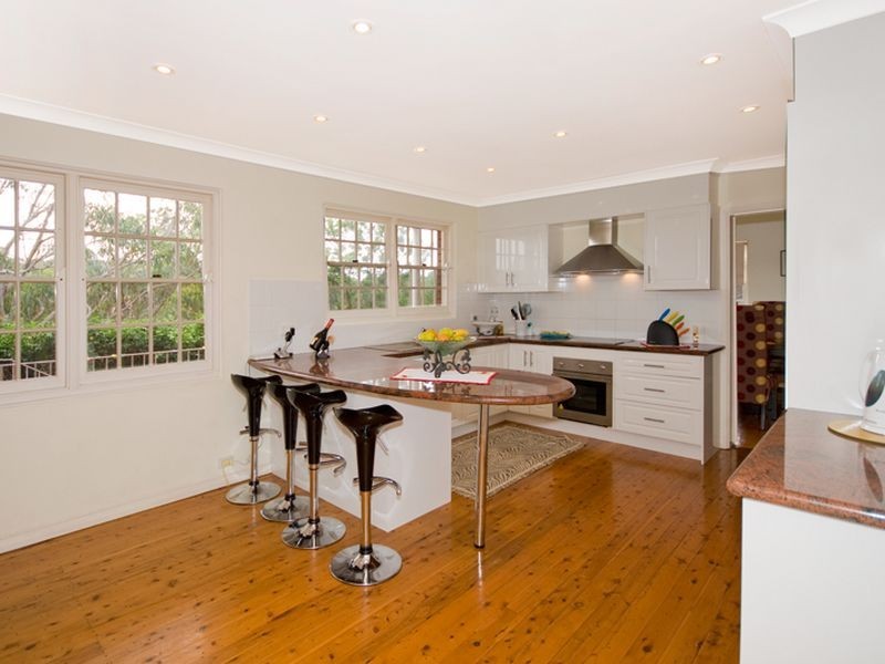 19 Chowne Place, Middle Cove NSW 2068