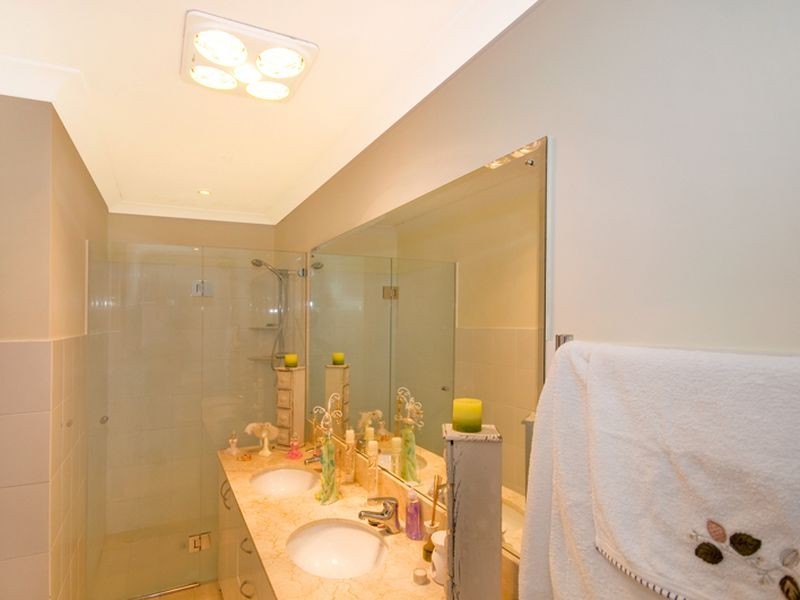 19 Chowne Place, Middle Cove NSW 2068