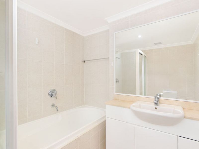 24/303 Penshurst Street, Willoughby NSW 2068