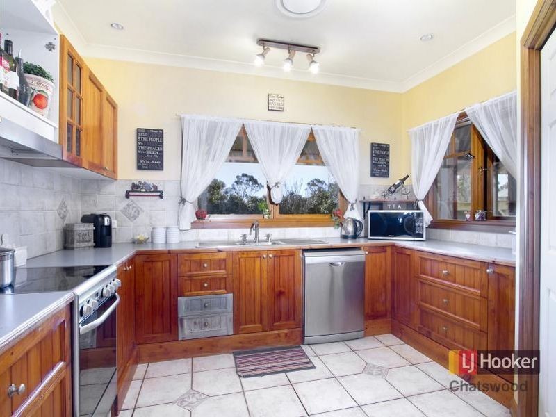 180 Adams Road, Luddenham NSW 2745