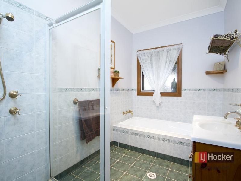 180 Adams Road, Luddenham NSW 2745