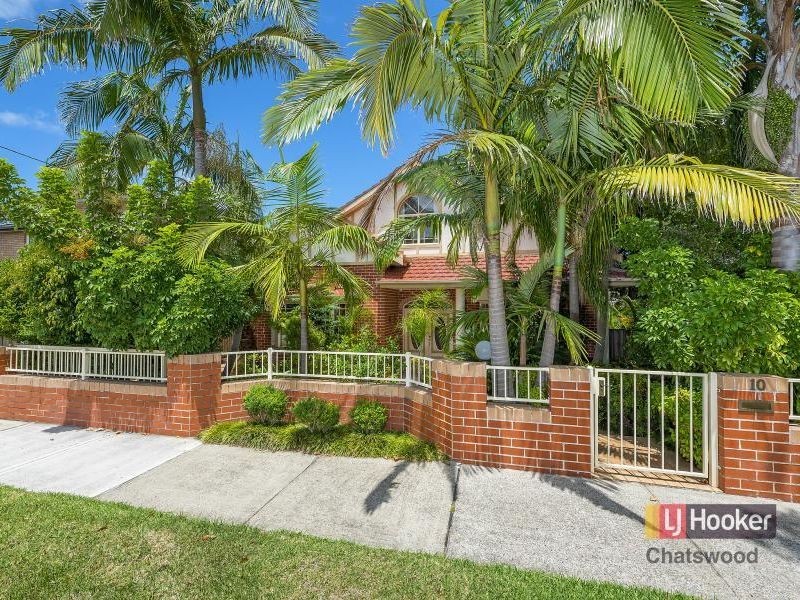 10 Strathmore Parade, Roseville NSW 2069