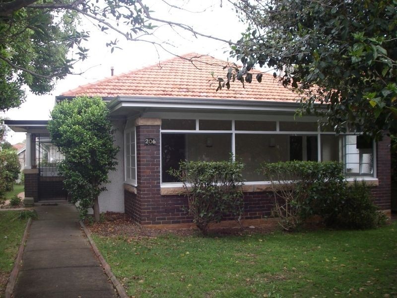 206 Mowbray Road, Chatswood NSW 2067