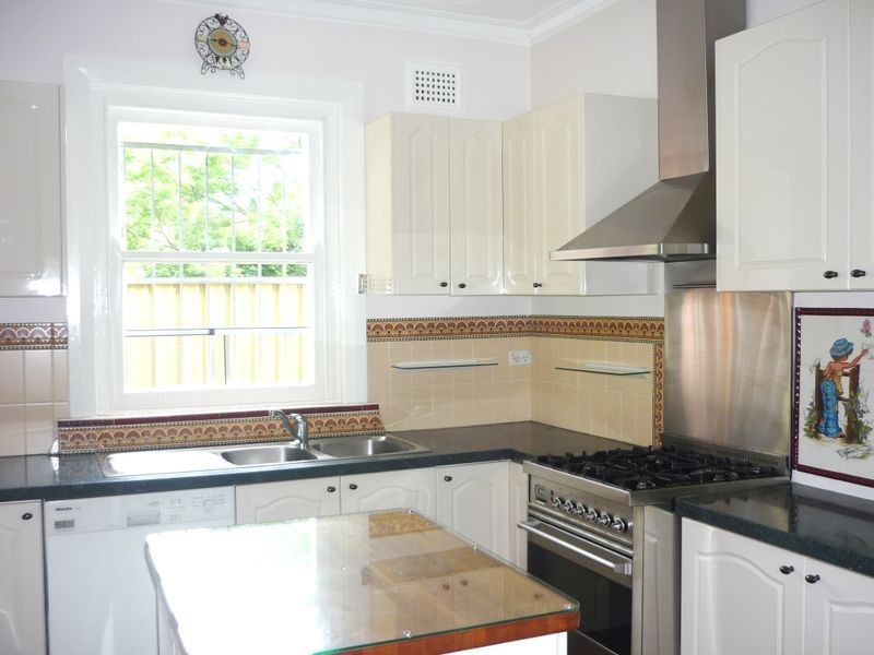 474 Penshurst Street, Roseville NSW 2069