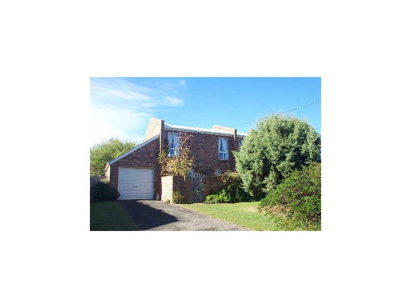 1/11 Hawley Place, Hawley Beach TAS 7307