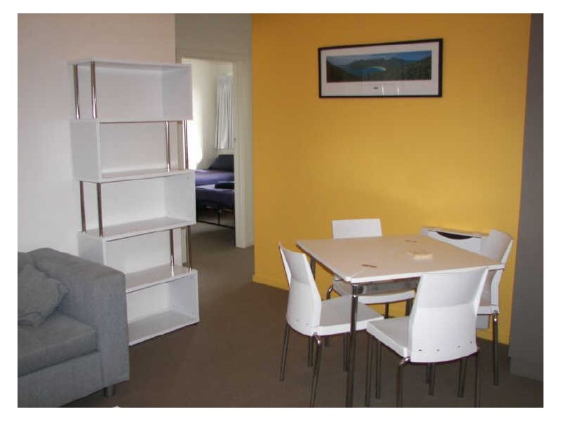 2/16 DUMBLETON STREET, Hawley Beach TAS 7307