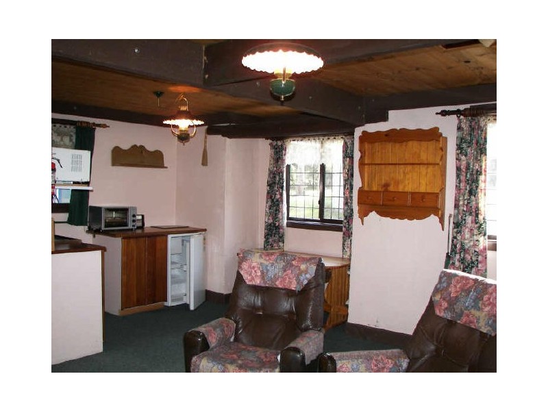 TUDOR CABINS – APPLEBY ROAD, Northdown TAS 7307