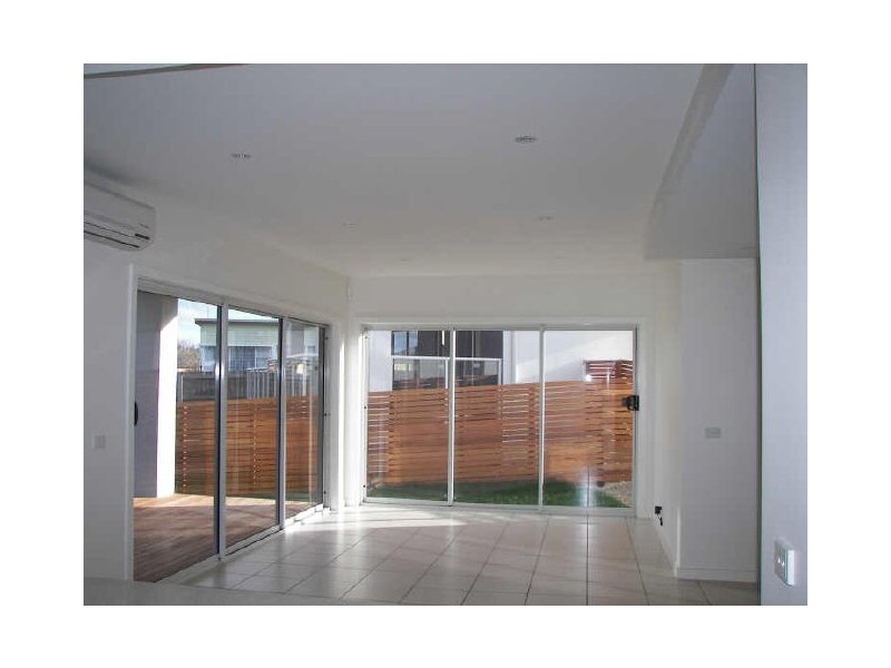 1/109-111 WAVES VILLAS – THE BOULEVARDE, Shearwater TAS 7307