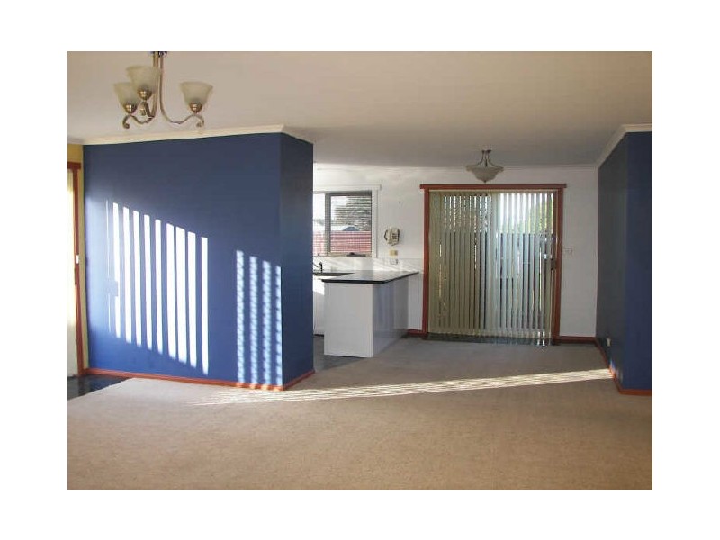 1/8 St Georges Crescent, Shearwater TAS 7307