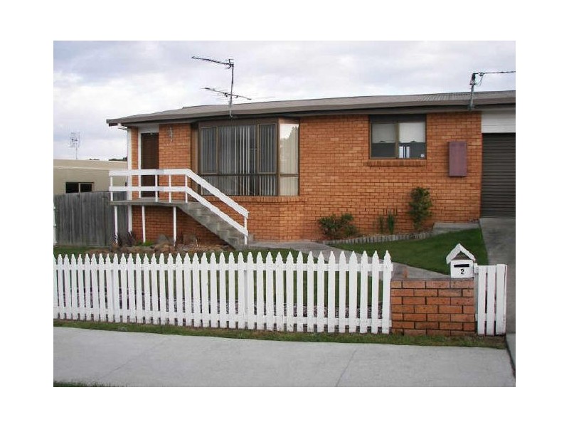 2/17 DUMBLETON STREET, Hawley Beach TAS 7307