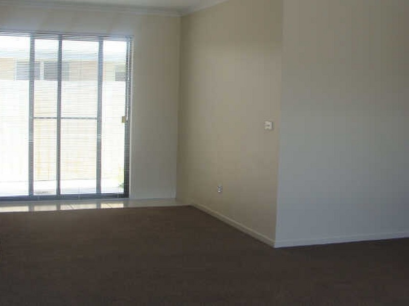 2/35 Haven Drive, Shearwater TAS 7307