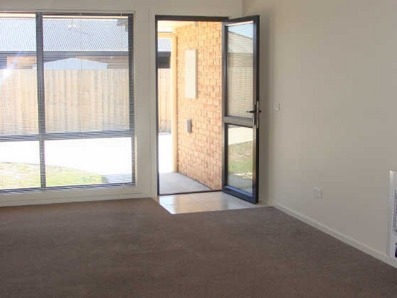 2/35 Haven Drive, Shearwater TAS 7307