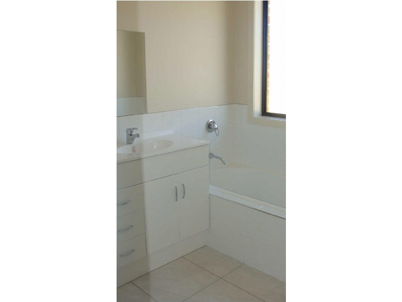 Unit 2/22 Haven Drive, Shearwater TAS 7307