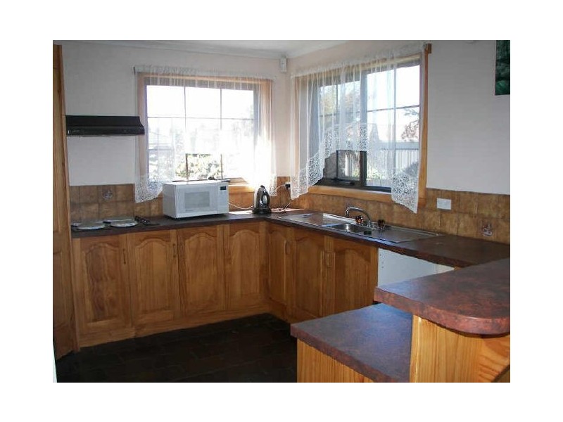 19 CLUB DRIVE, Shearwater TAS 7307