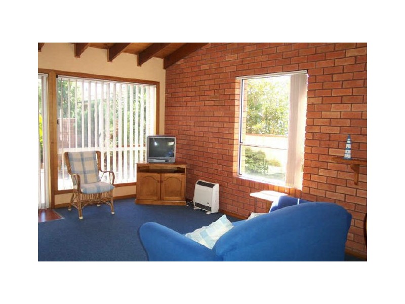 Unit 8/25-27 Bluewater Crescent, Shearwater TAS 7307