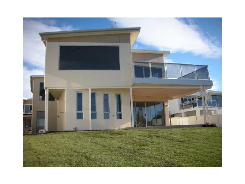 Villas 1/119 Shearwater Boulevard, Shearwater TAS 7307