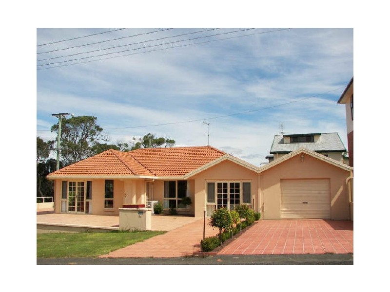 24 Frederick Street, Hawley Beach TAS 7307