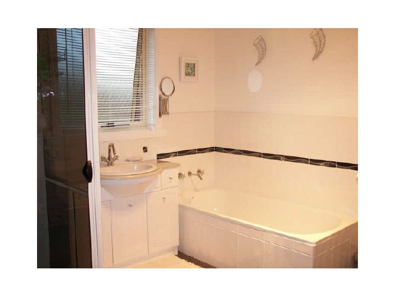 1/8 ST GEORGES CRESCENT, Shearwater TAS 7307