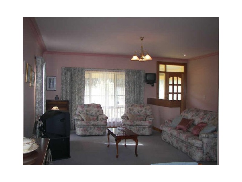 19 Dumbleton Street, Hawley Beach TAS 7307