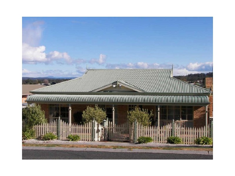 19 Dumbleton Street, Hawley Beach TAS 7307