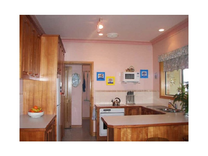 19 Dumbleton Street, Hawley Beach TAS 7307