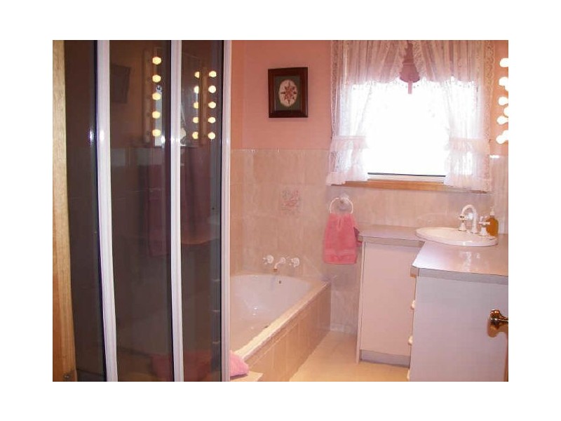 19 Dumbleton Street, Hawley Beach TAS 7307