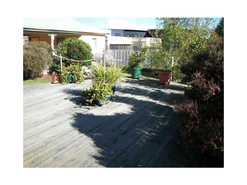 19 Dumbleton Street, Hawley Beach TAS 7307