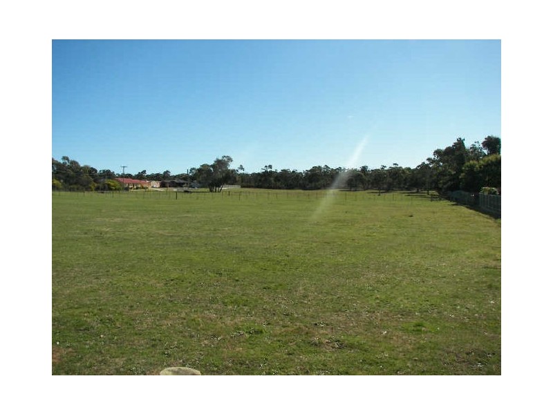 16 Arthur Street, Shearwater TAS 7307