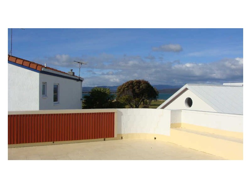 2/28 Bluewater Crescent, Shearwater TAS 7307