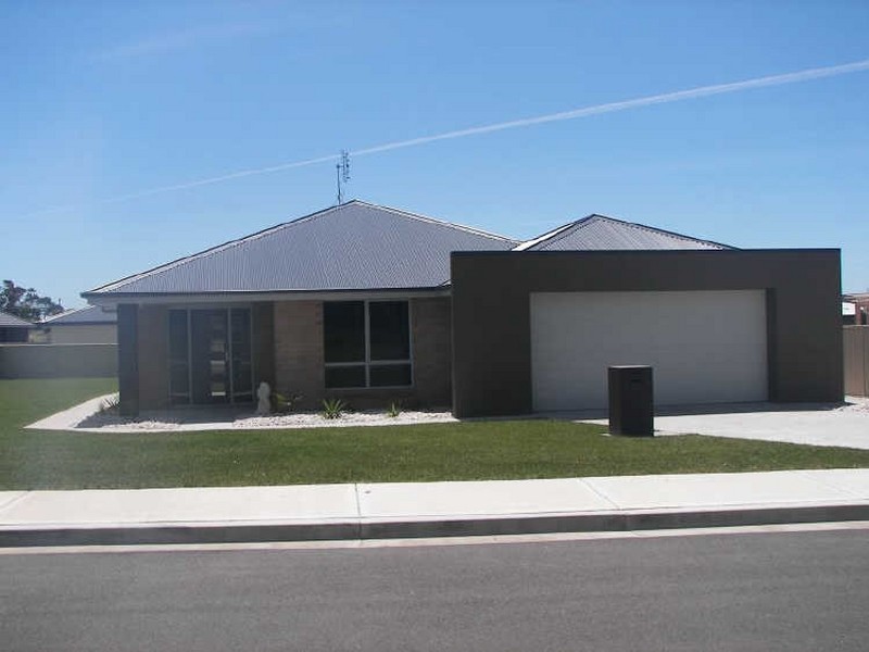 38 Haven Drive, Shearwater TAS 7307