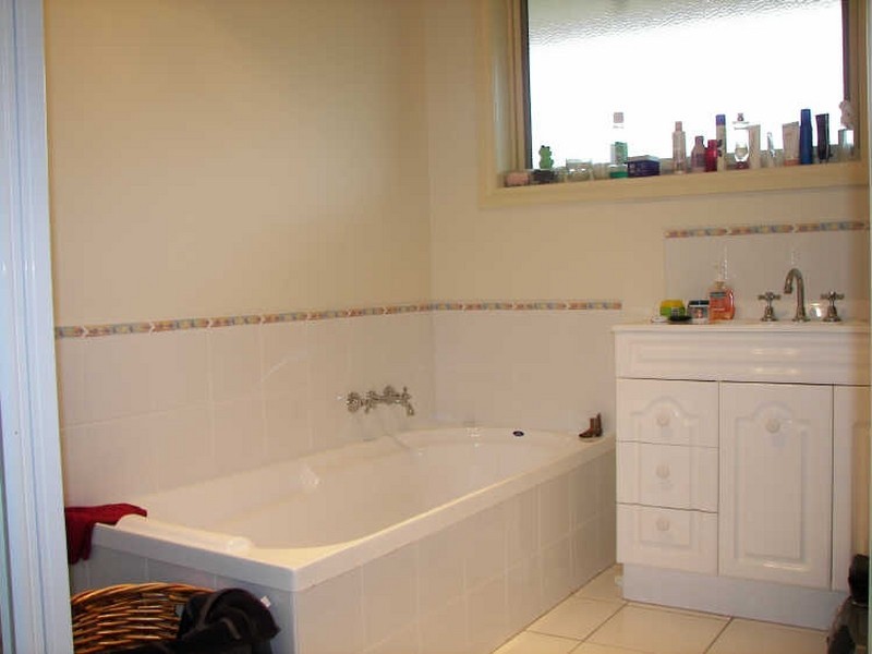 17 Alexander Street, Shearwater TAS 7307