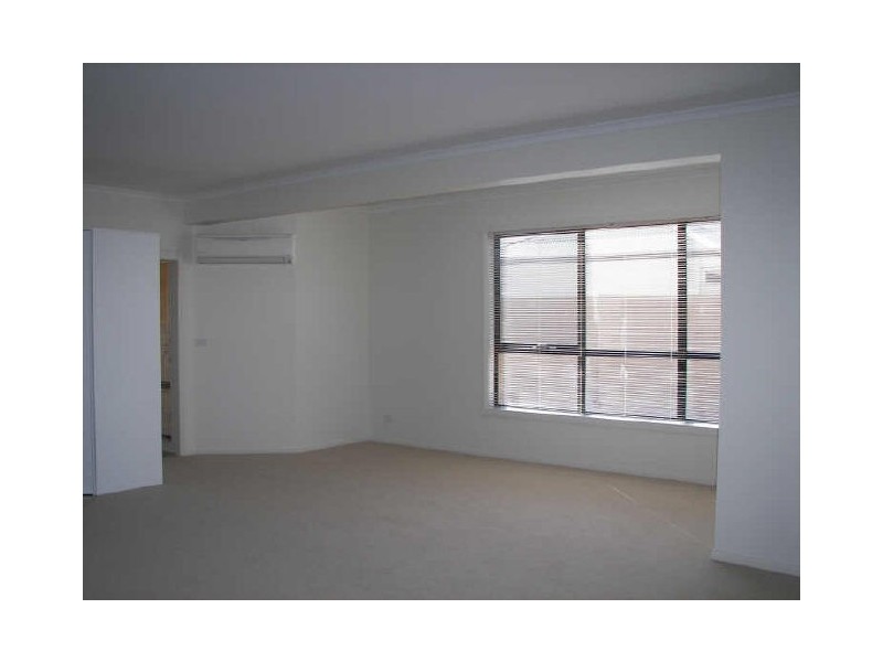 2/60 Haven Drive, Shearwater TAS 7307
