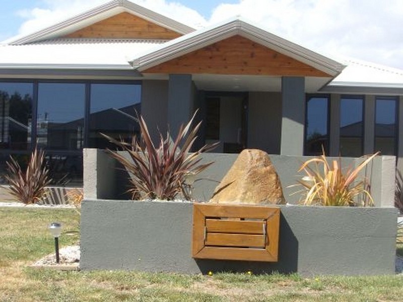 18 Haven Drive, Shearwater TAS 7307