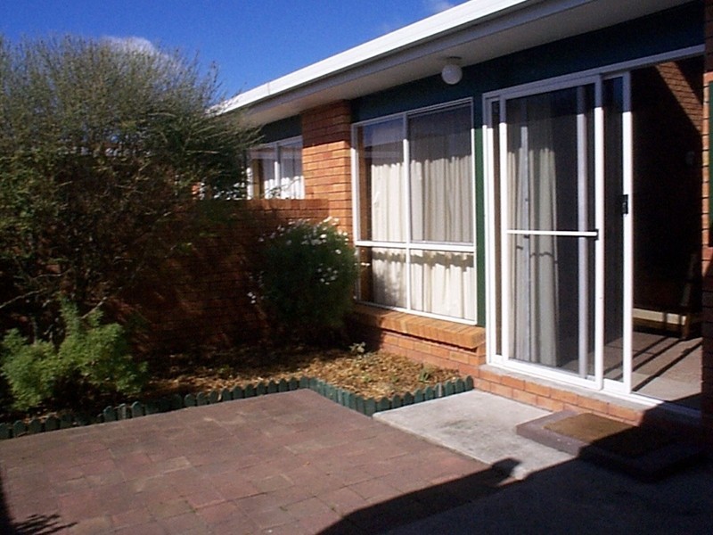 6/25 Bluewater Crescent, Shearwater TAS 7307