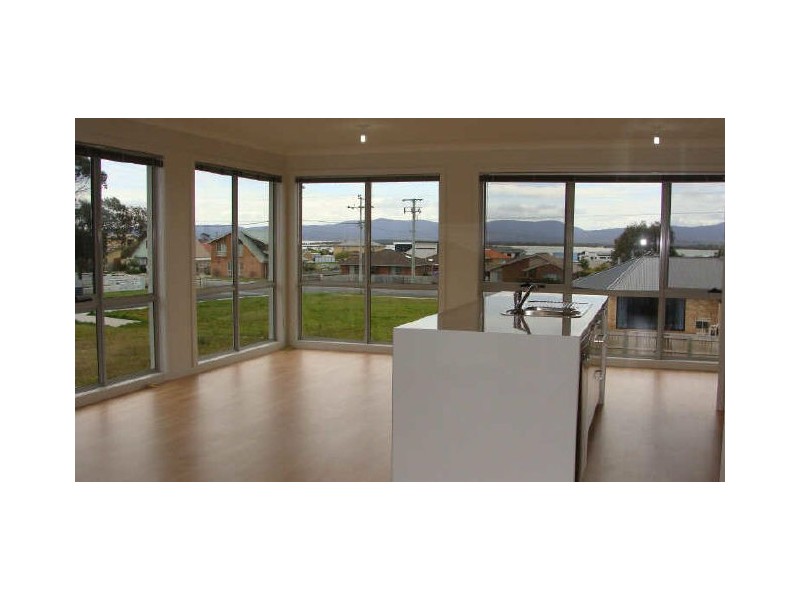 1/3 Arthur Street, Shearwater TAS 7307