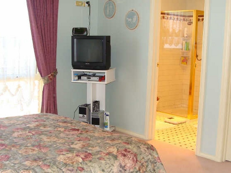 15 Bluewater Crescent, Shearwater TAS 7307