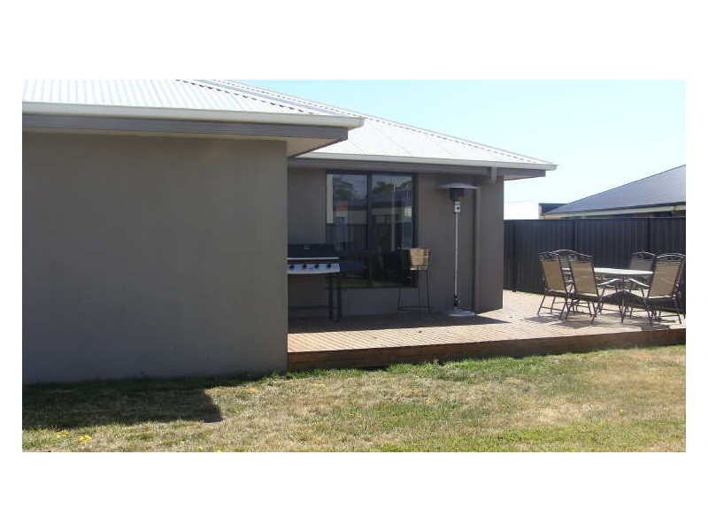 18 Haven Drive, Shearwater TAS 7307
