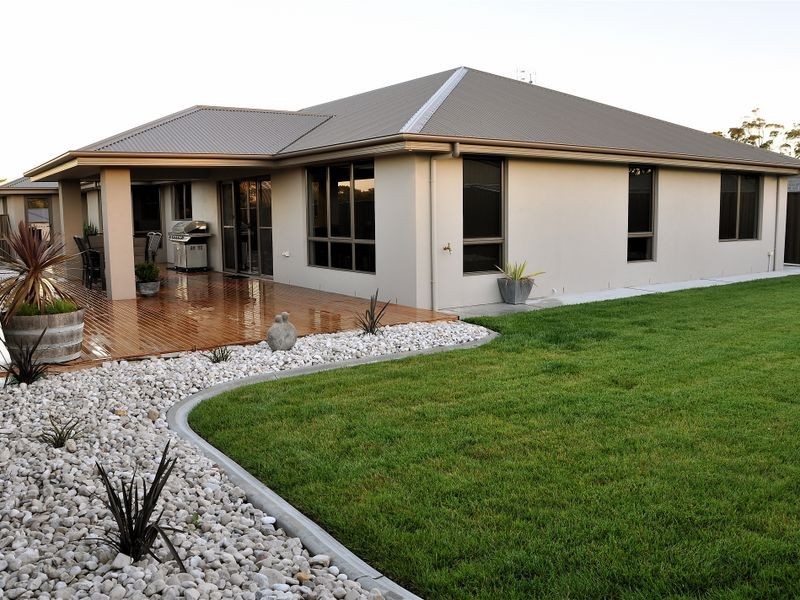 24 Fairway Crescent, Shearwater TAS 7307