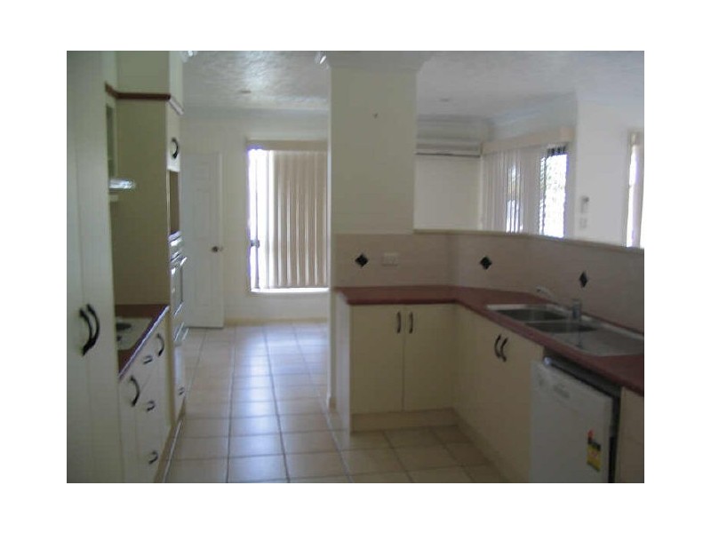 4 Sutherland Street, Annandale QLD 4814