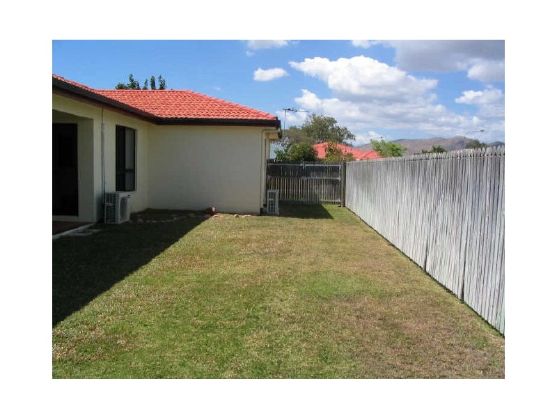 4 Sutherland Street, Annandale QLD 4814