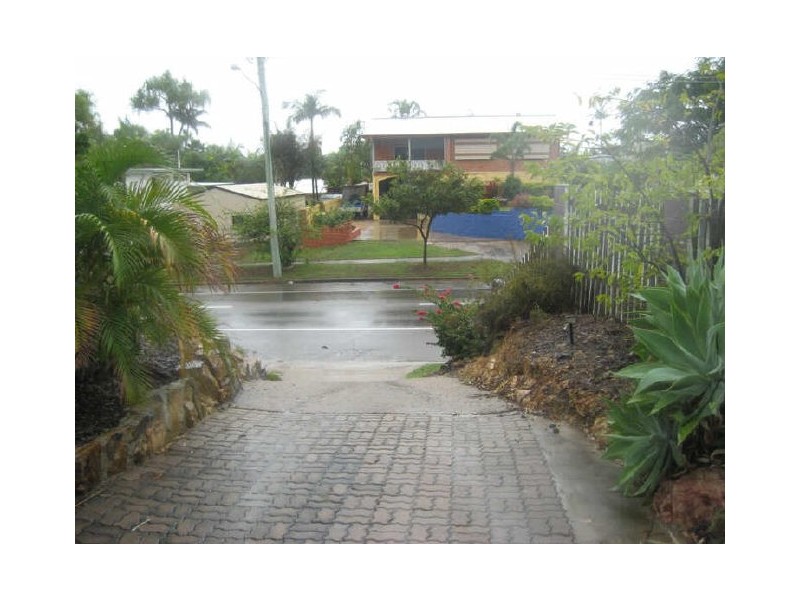 Mount Louisa QLD 4814