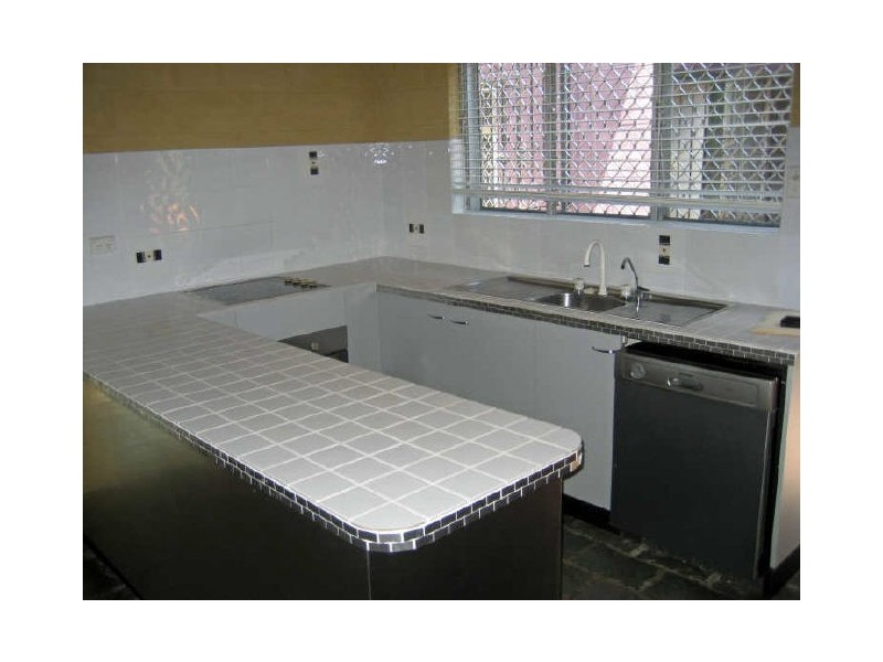 Mount Louisa QLD 4814