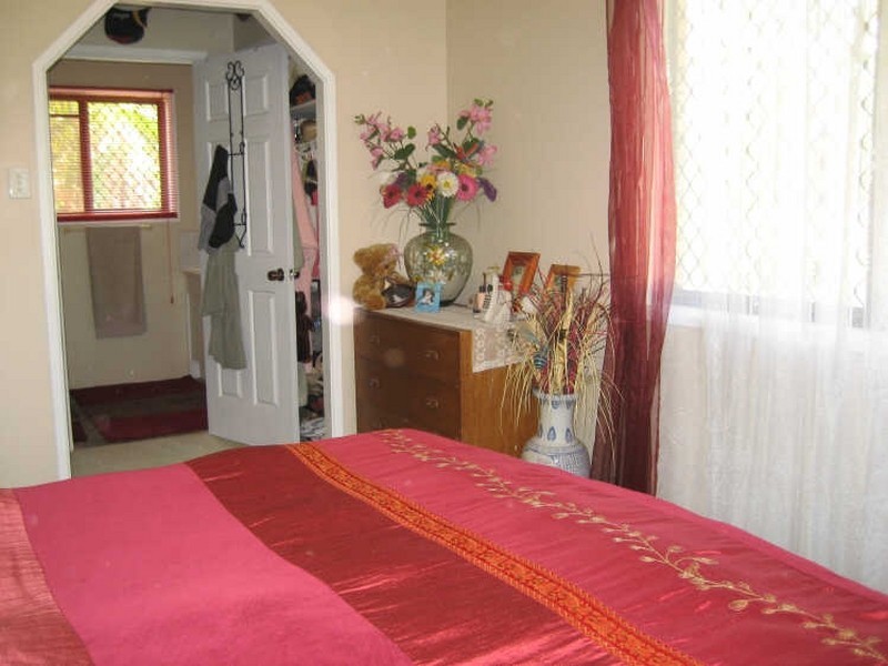 6 Oldenburg Place, Kelso QLD 4815