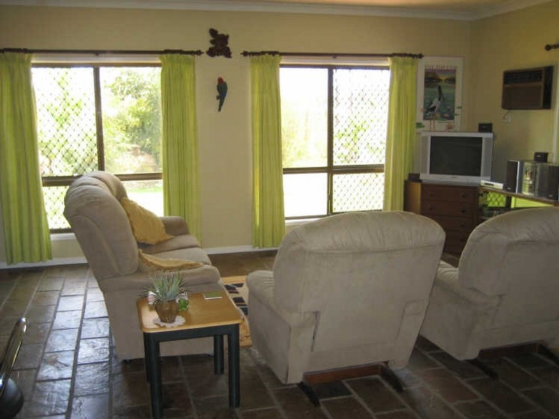 6 Oldenburg Place, Kelso QLD 4815