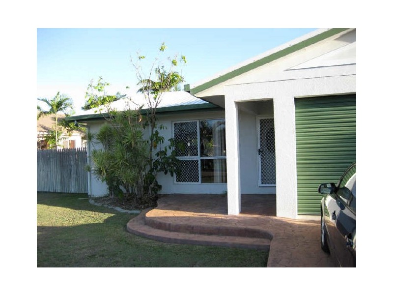 6 Preston Court, Kirwan QLD 4817