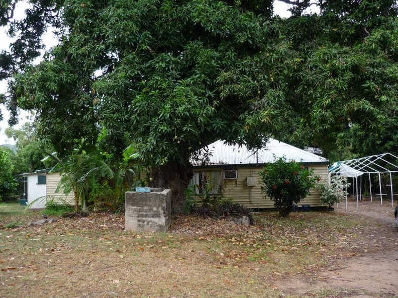 1 Lilac Street, Nelly Bay QLD 4819