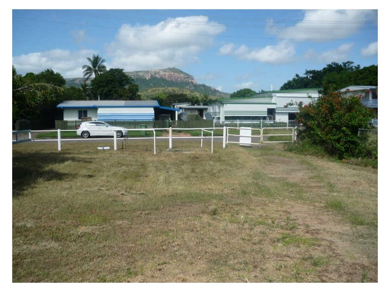 20 Pasteur Street, Wulguru QLD 4811