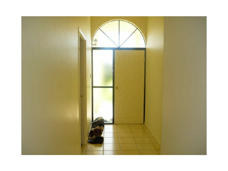 83 Riverbend Drive, Douglas QLD 4814