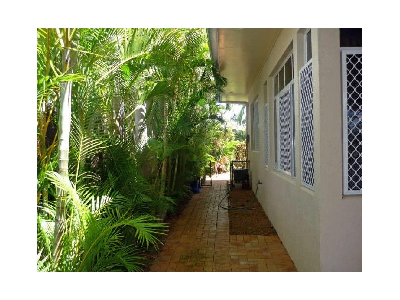 1 Burnside Court, Annandale QLD 4814