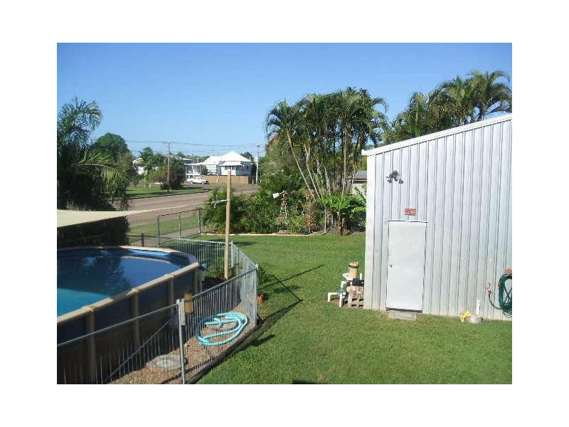 120 13th Avenue, Home Hill QLD 4806